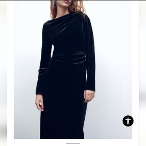 ZARA BLACK VELVET SIDE SCRUNCHED DRESS